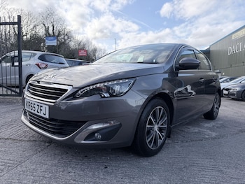Used Peugeot 308 2016 for sale - 77071245: Photo