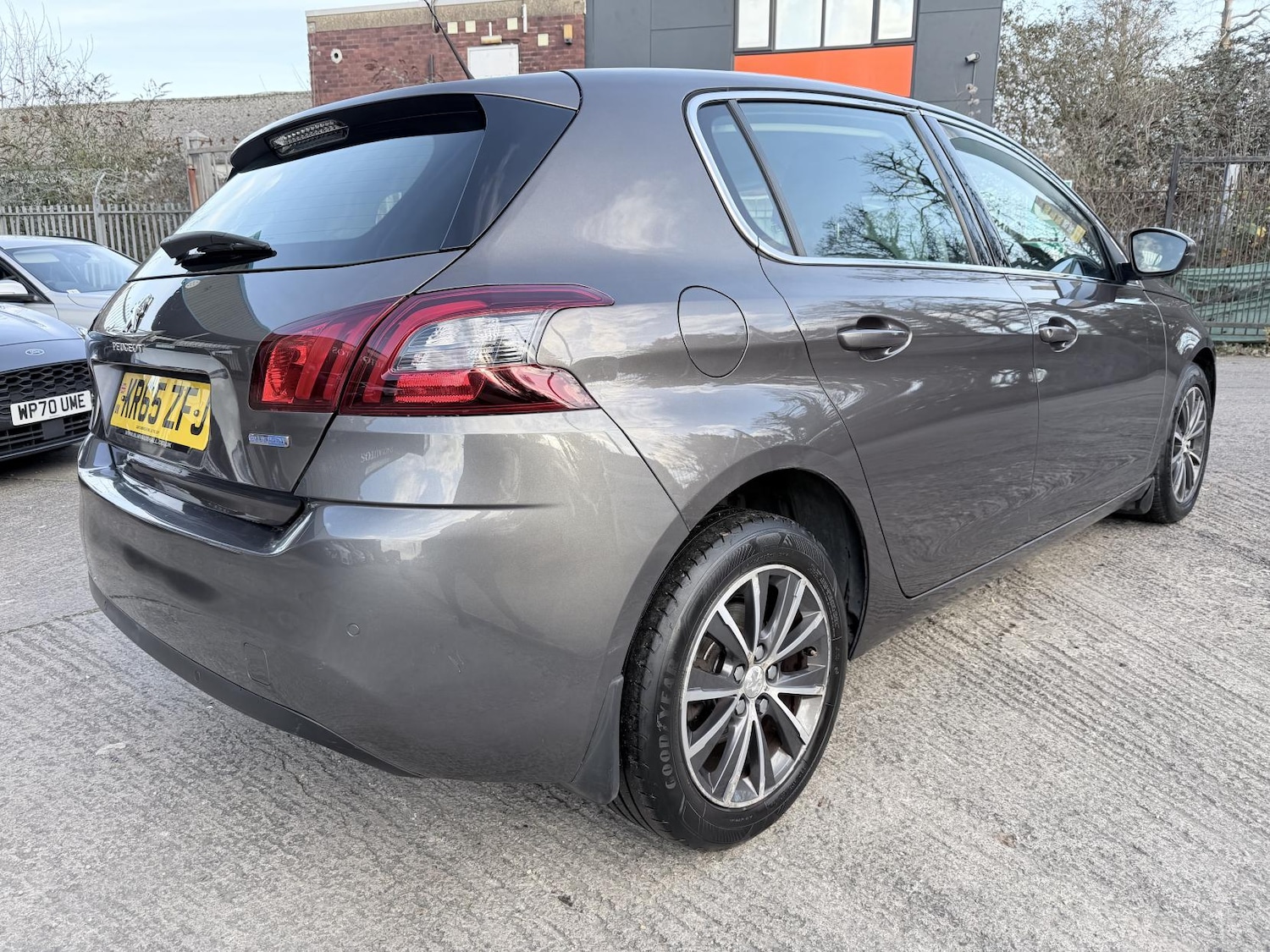 Used Peugeot 308 2016 for sale - 77071245: Photo 7