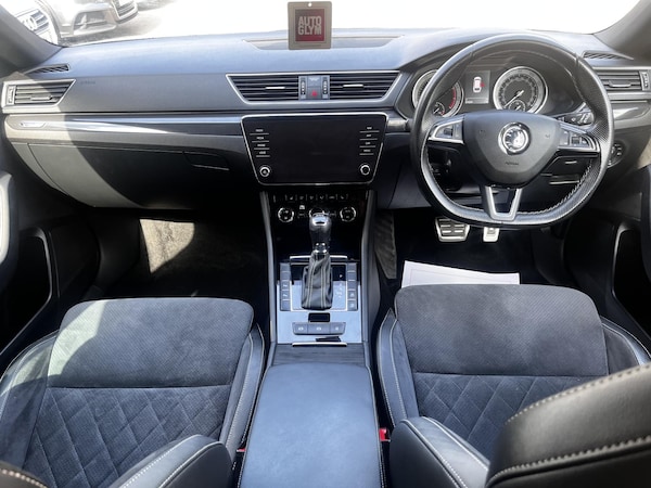Used Skoda Superb 2019 for sale - 74605724: Photo 11