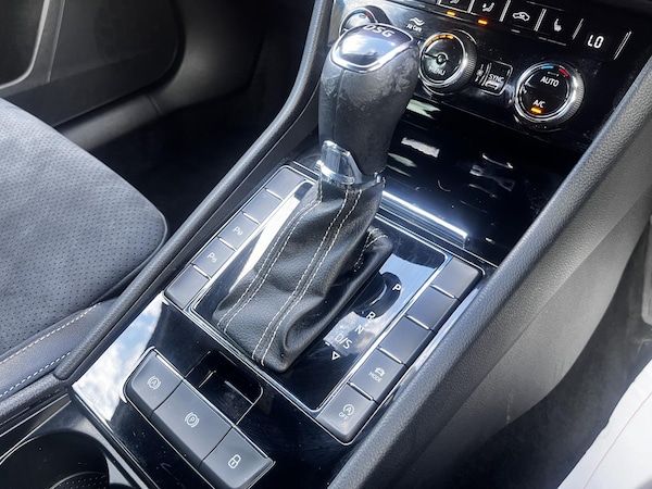 Used Skoda Superb 2019 for sale - 74605724: Photo 19