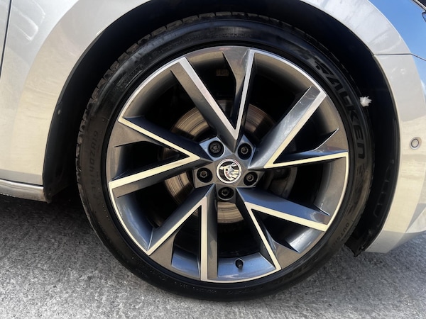 Used Skoda Superb 2019 for sale - 74605724: Photo 36