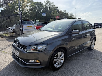 Used Volkswagen Polo 2017 for sale - 76018387: Photo