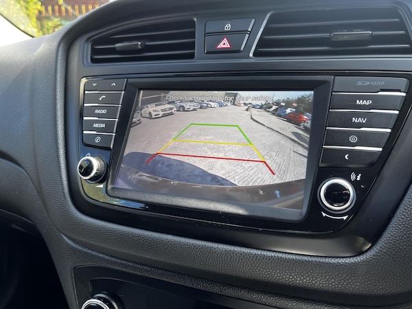Used Hyundai i20 2016 for sale - 75358476: Photo 15