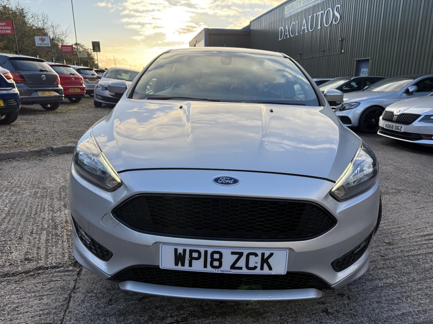 Used Ford Focus 2018 for sale - 76352659: Photo 2