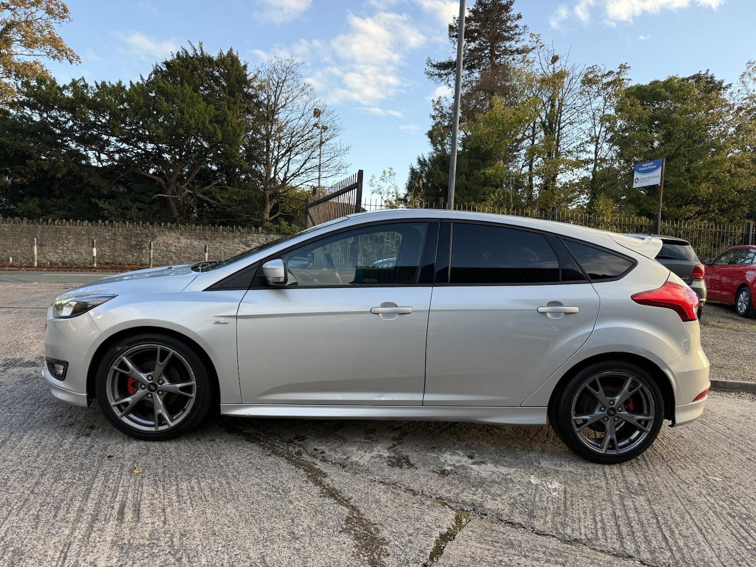 Used Ford Focus 2018 for sale - 76352659: Photo 4