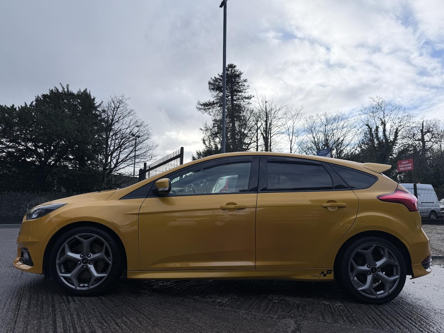 Used Ford Focus 2017 for sale - 77289541: Photo 4