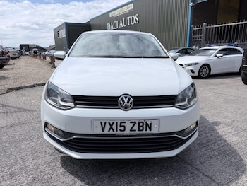 Used Volkswagen Polo 2015 for sale - 79369026: Photo