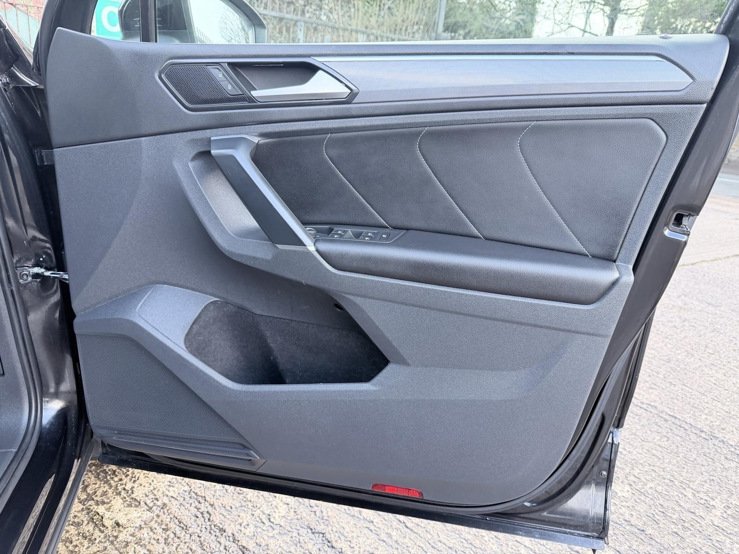 Used Volkswagen Tiguan 2016 for sale - 77289546: Photo 17