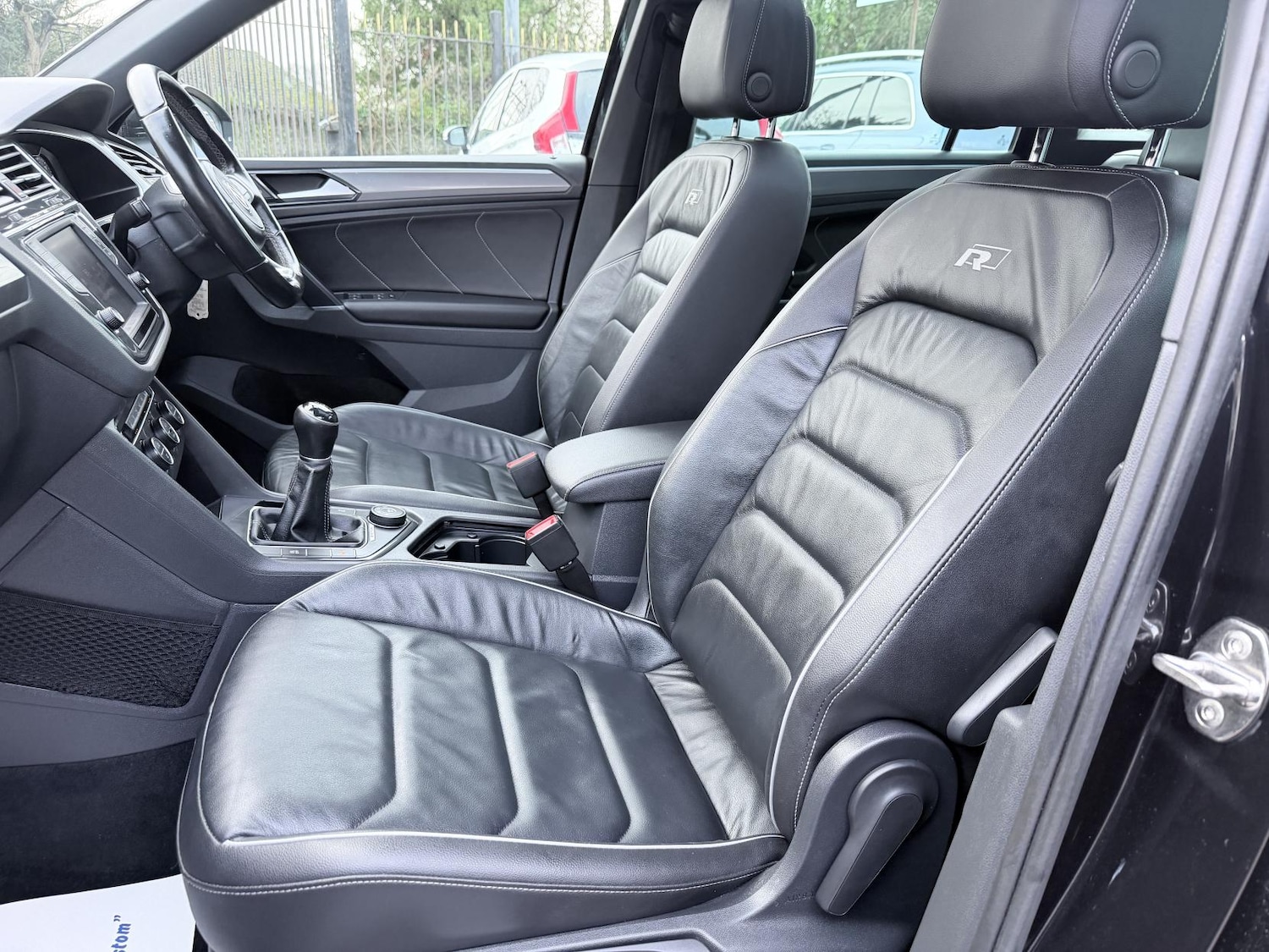 Used Volkswagen Tiguan 2016 for sale - 77289546: Photo 24