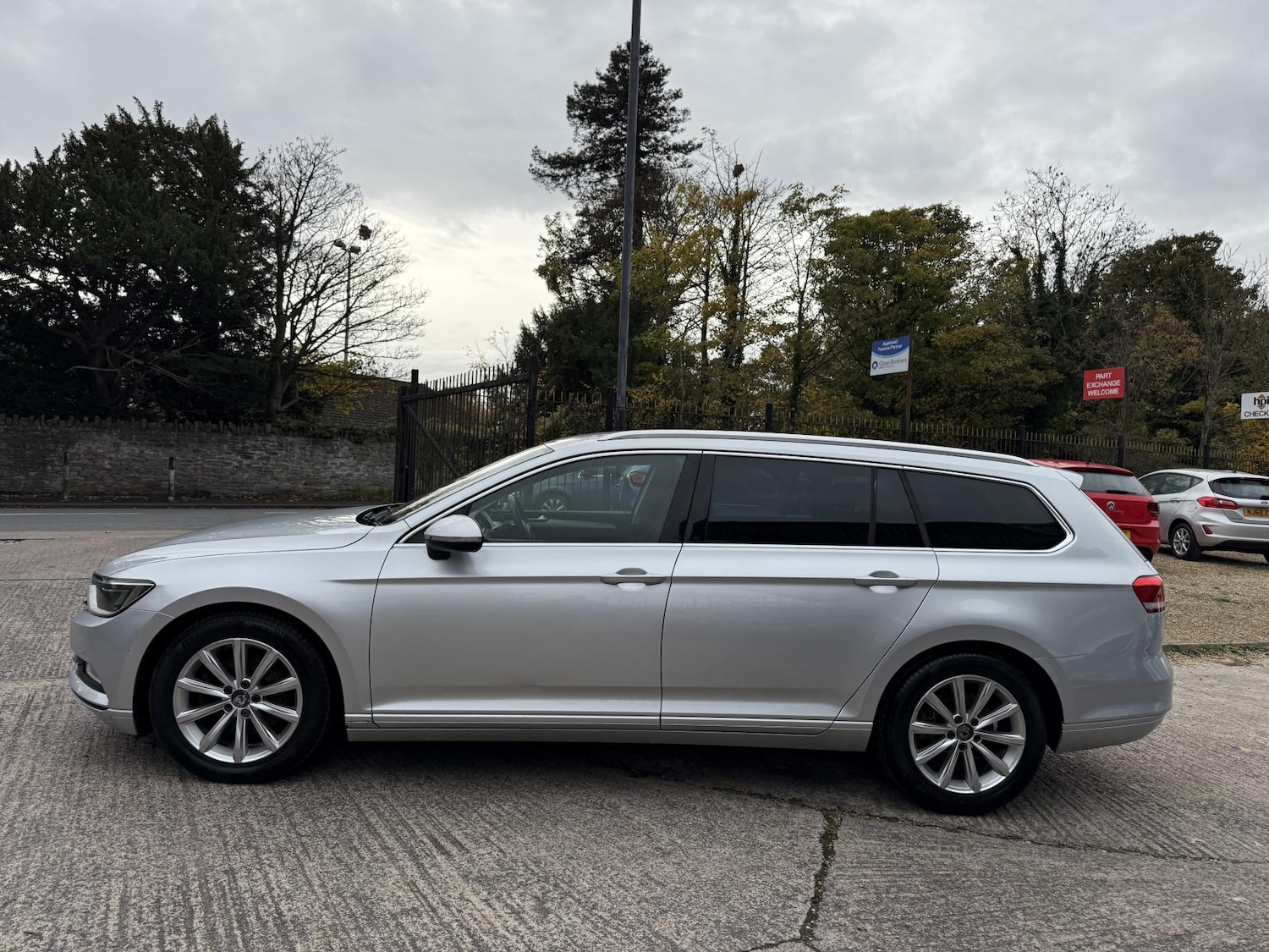Used Volkswagen Passat 2015 for sale - 76415634: Photo 4