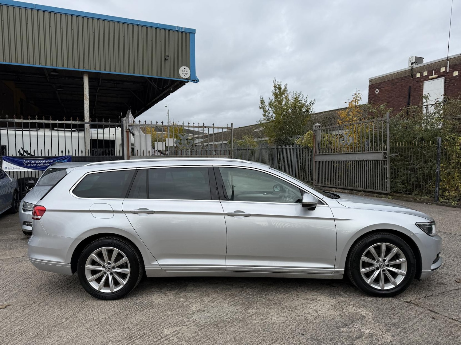 Used Volkswagen Passat 2015 for sale - 76415634: Photo 8