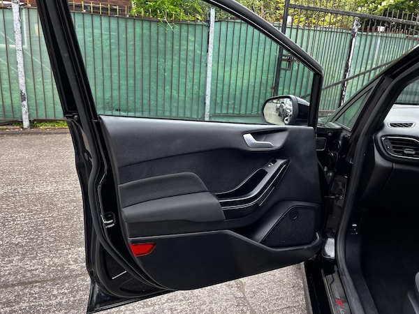 Used Ford Fiesta 2019 for sale - 74591219: Photo 25