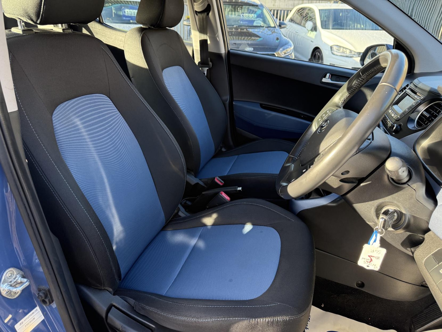 Used Hyundai i10 2015 for sale - 76445144: Photo 10