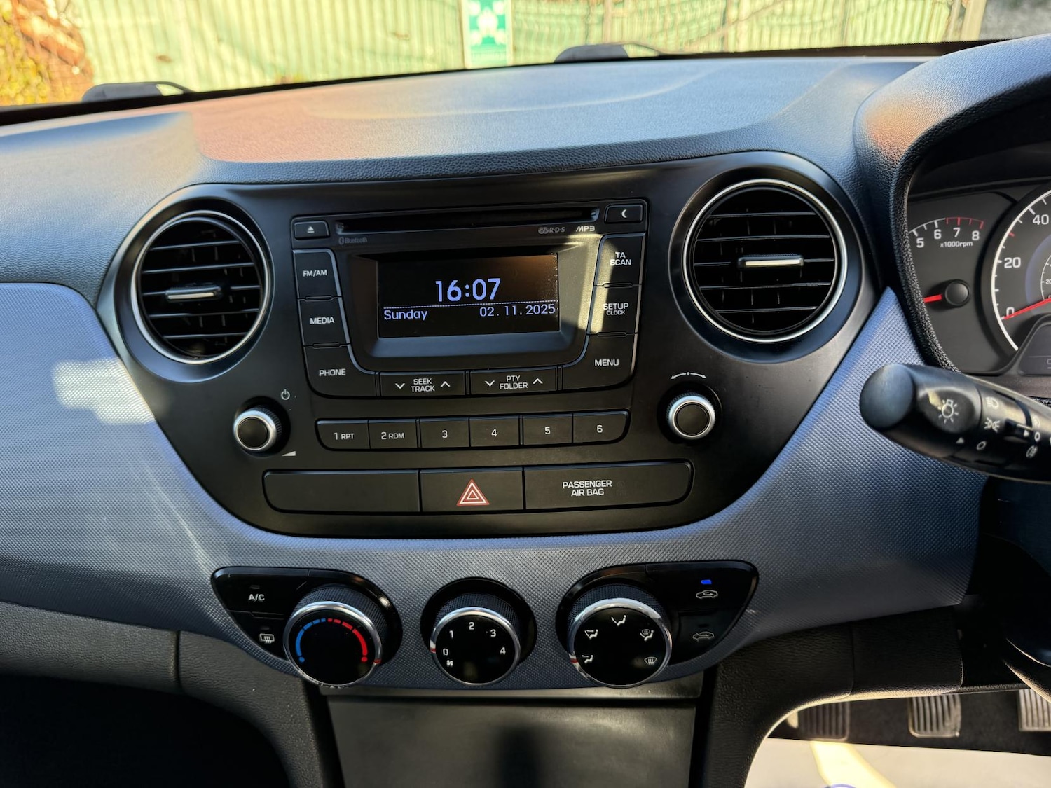 Used Hyundai i10 2015 for sale - 76445144: Photo 11