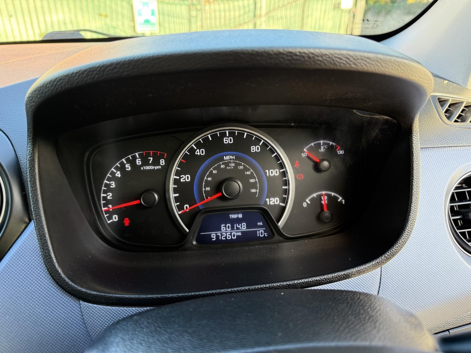 Used Hyundai i10 2015 for sale - 76445144: Photo 12