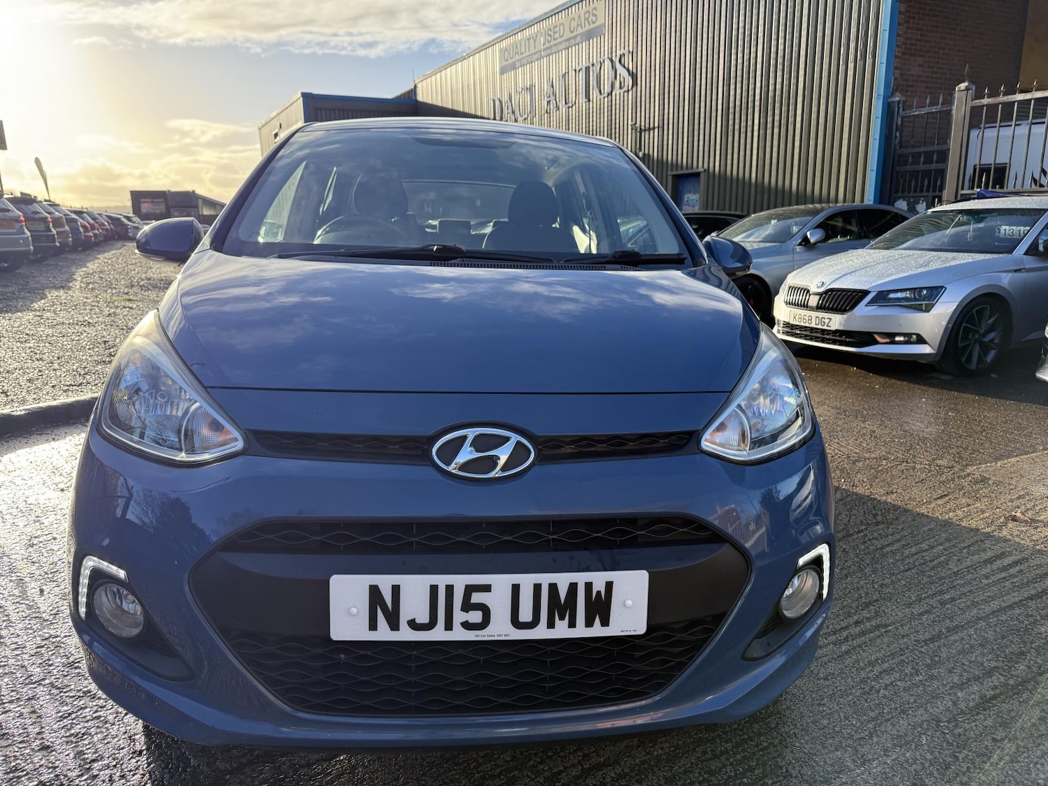 Used Hyundai i10 2015 for sale - 76445144: Photo 2