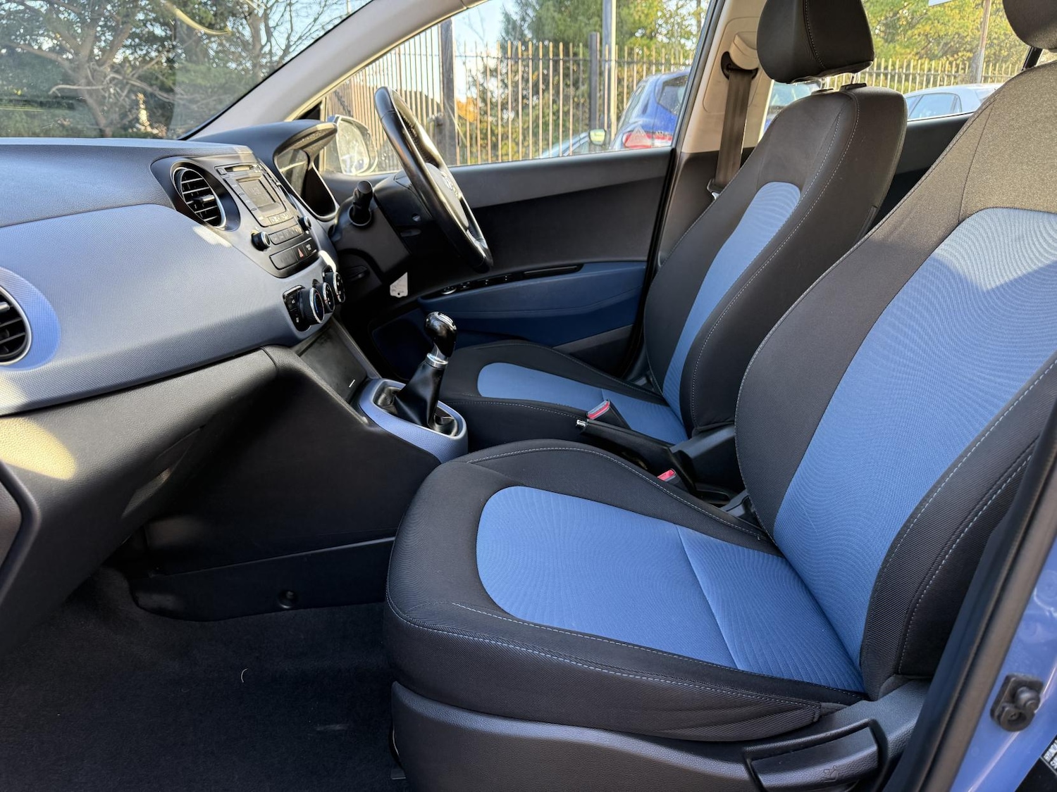 Used Hyundai i10 2015 for sale - 76445144: Photo 21