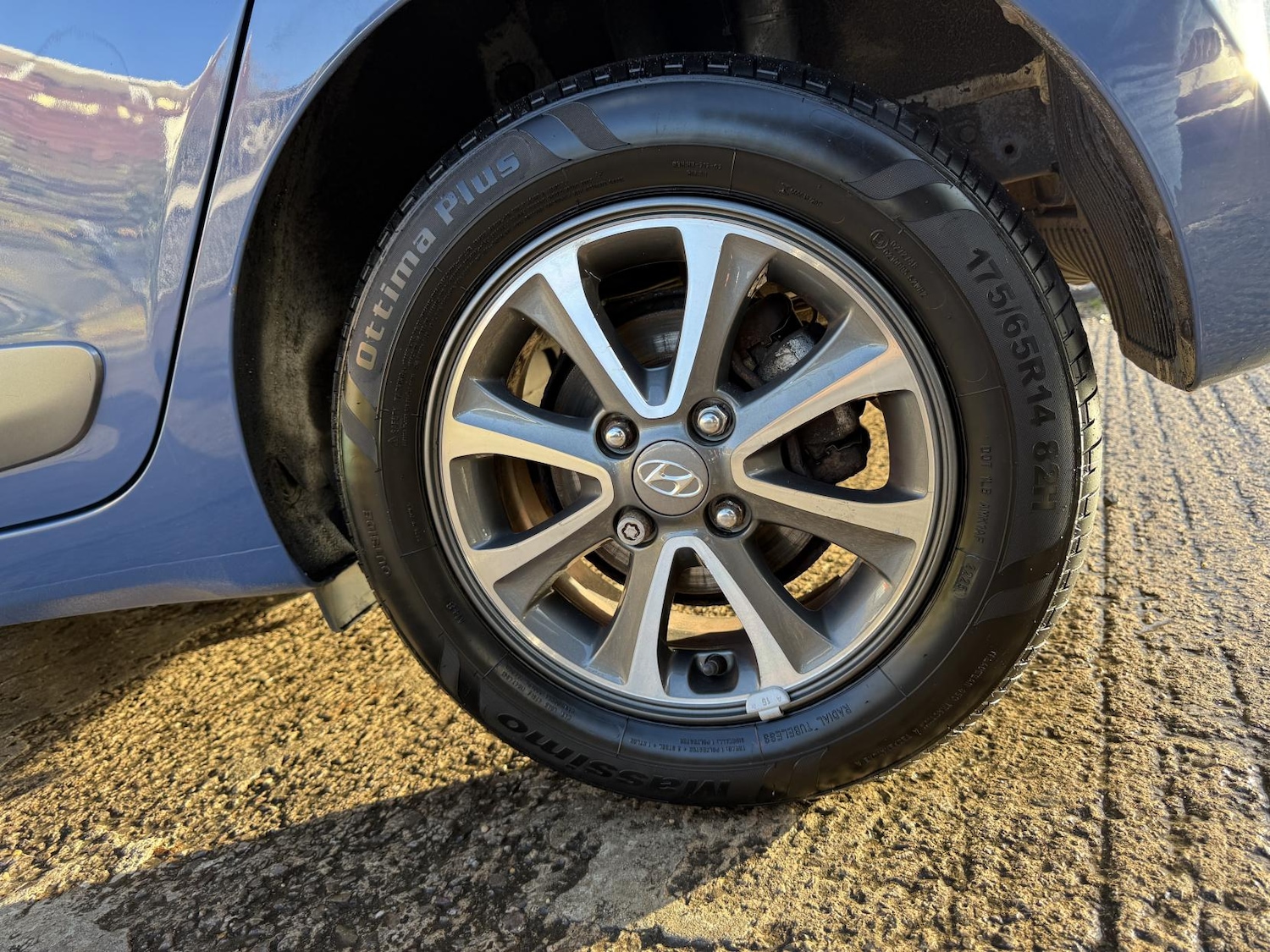 Used Hyundai i10 2015 for sale - 76445144: Photo 24