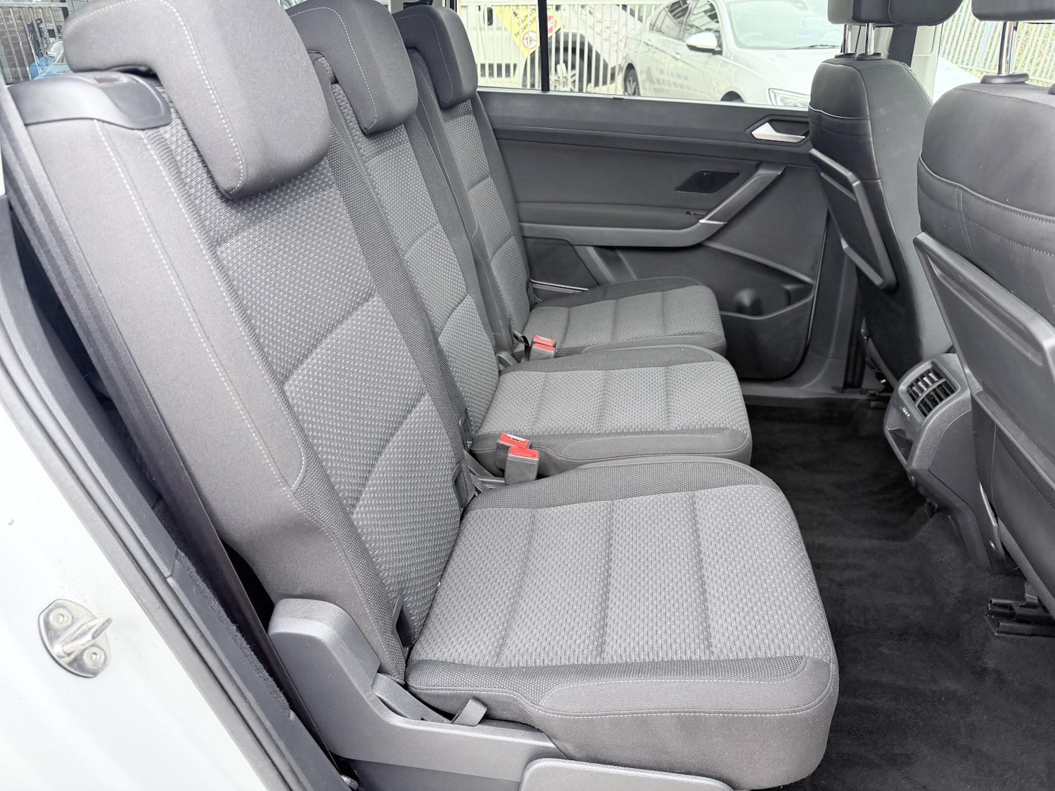 Used Volkswagen Touran 2018 for sale - 77679041: Photo 14