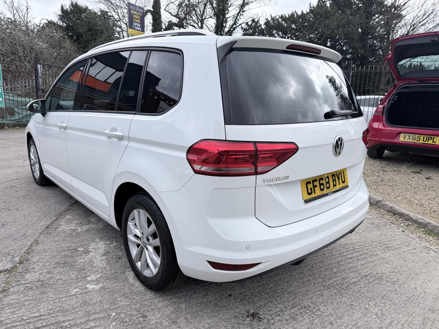 Used Volkswagen Touran 2018 for sale - 77679041: Photo 5