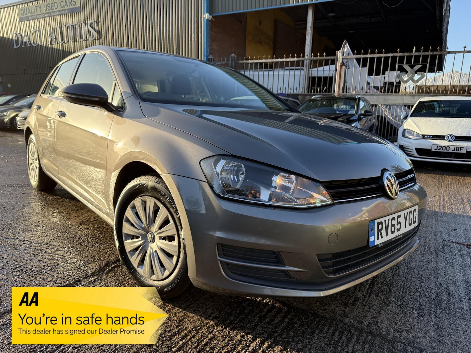 Used Volkswagen Golf 2015 for sale - 76445138: Photo 1
