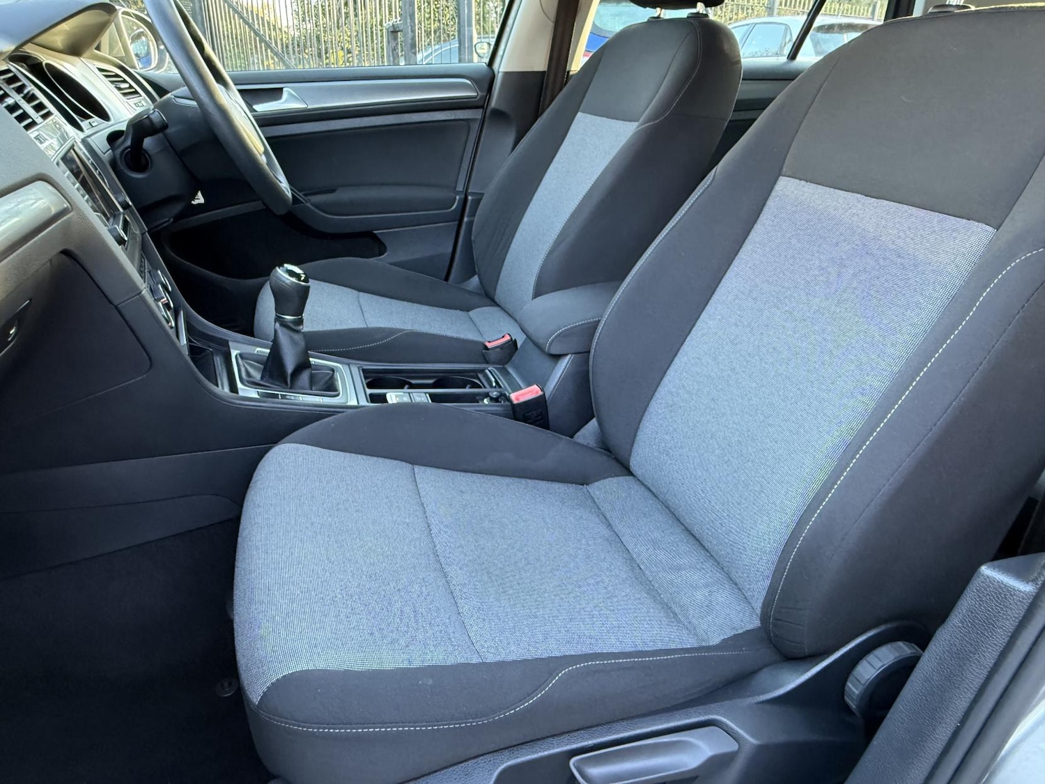 Used Volkswagen Golf 2015 for sale - 76445138: Photo 15