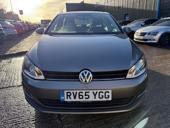 Used Volkswagen Golf 2015 for sale - 76445138: Photo