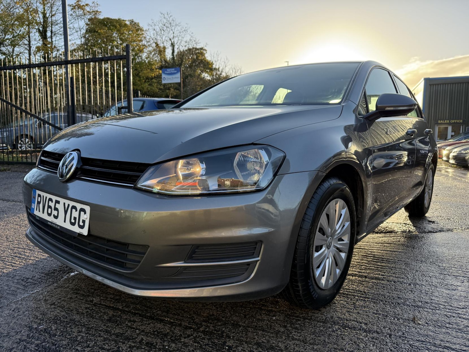 Used Volkswagen Golf 2015 for sale - 76445138: Photo 3