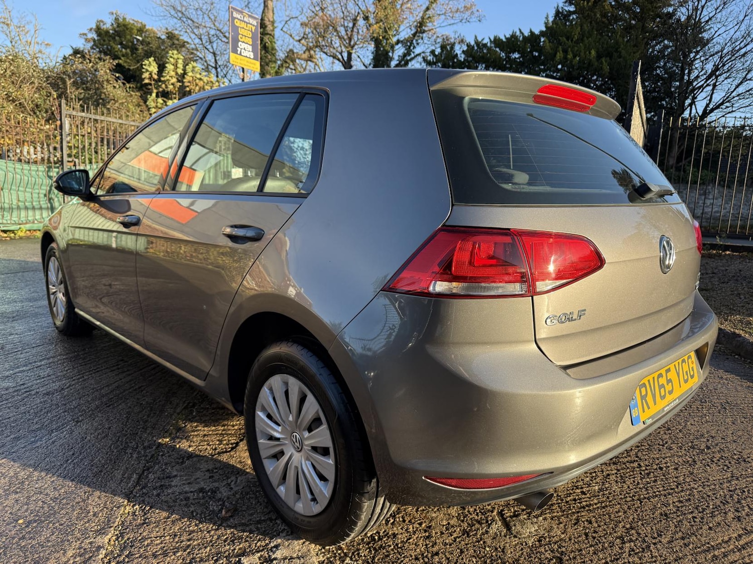 Used Volkswagen Golf 2015 for sale - 76445138: Photo 5