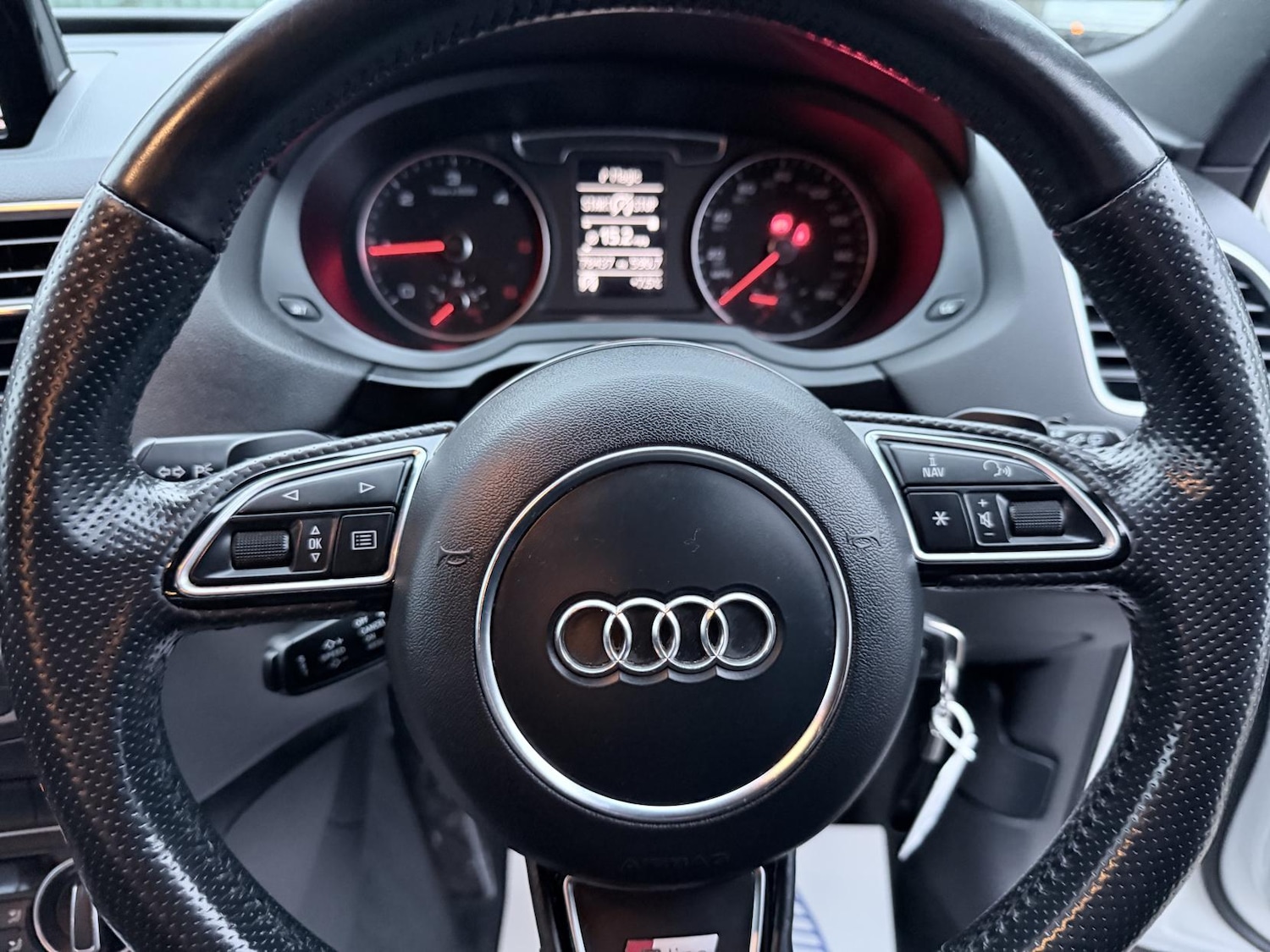 Used Audi Q3 2016 for sale - 77391874: Photo 15