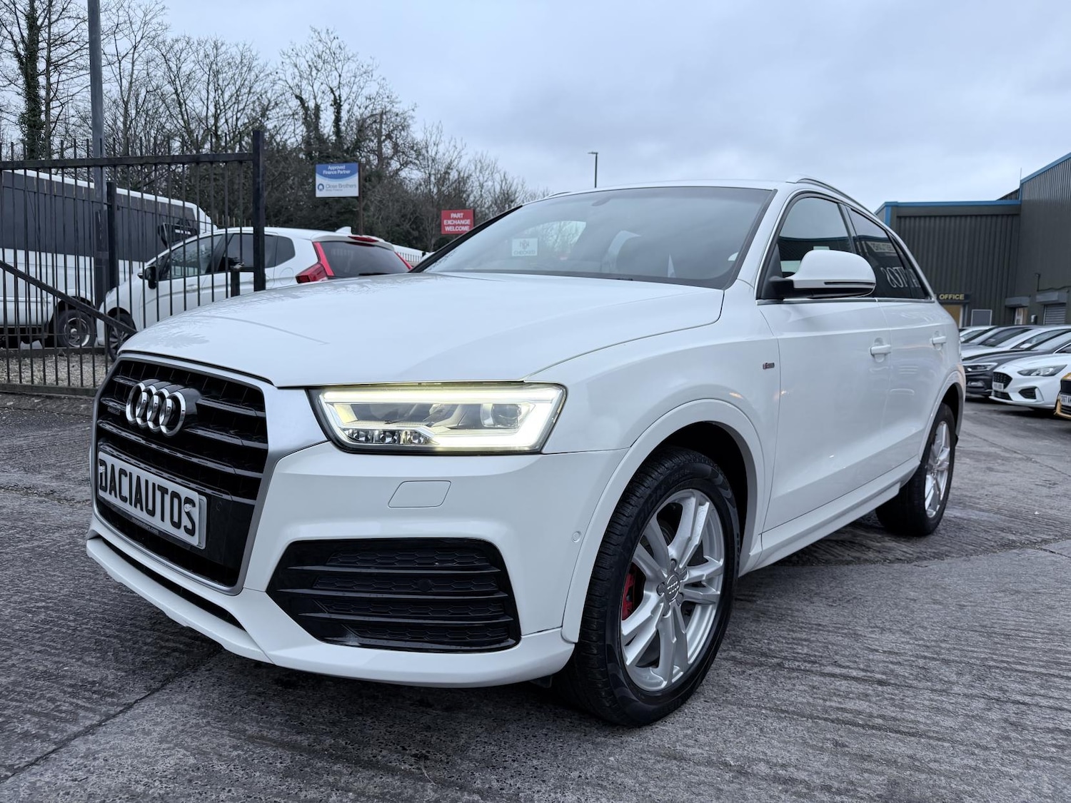 Used Audi Q3 2016 for sale - 77391874: Photo 3