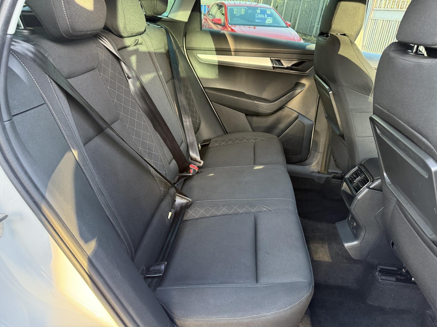 Used Skoda Karoq 2018 for sale - 76895162: Photo 15