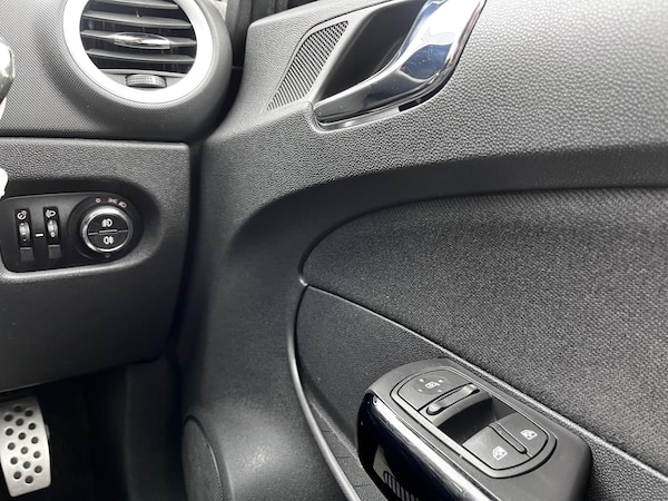 Used Vauxhall Corsa 2013 for sale - 76299531: Photo 16