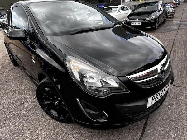 Used Vauxhall Corsa 2013 for sale - 76299531: Photo 2