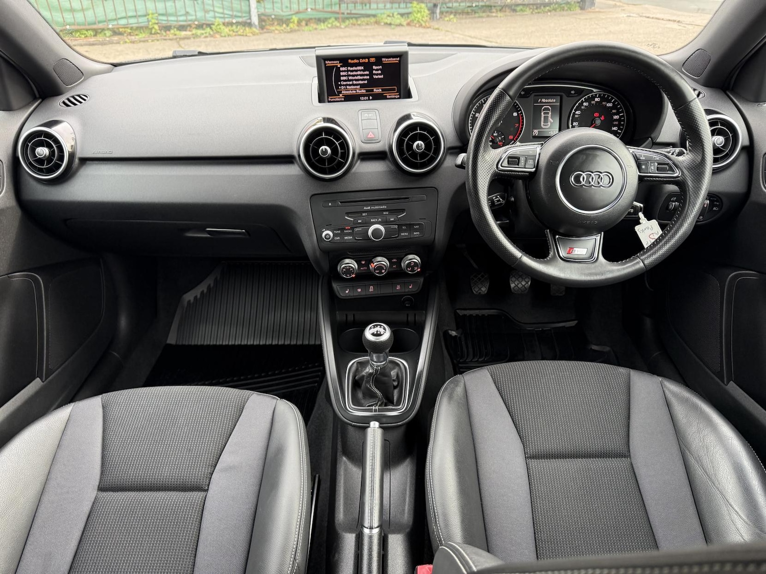 Used Audi A1 2012 for sale - 76415623: Photo 10