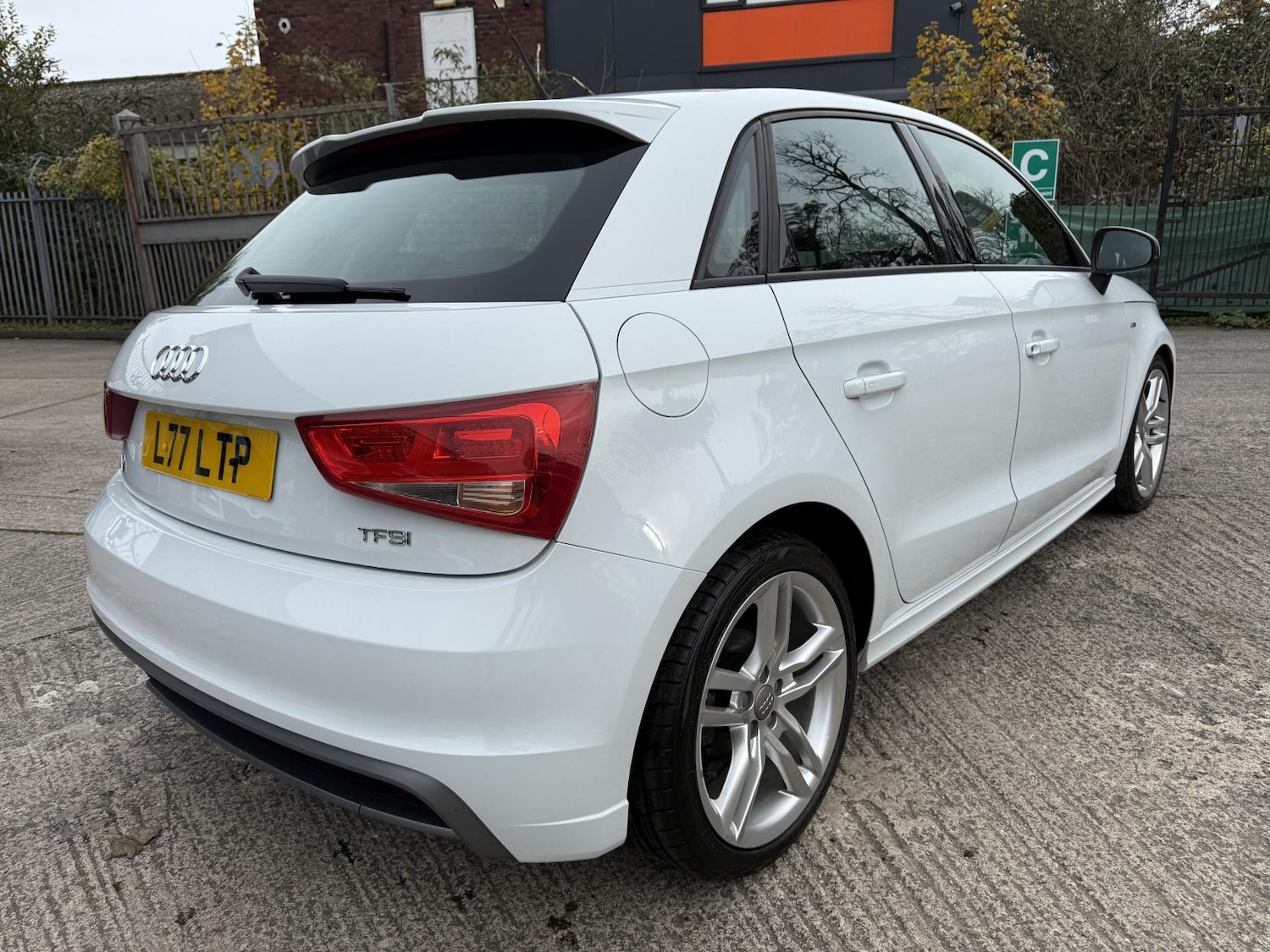 Used Audi A1 2012 for sale - 76415623: Photo 8