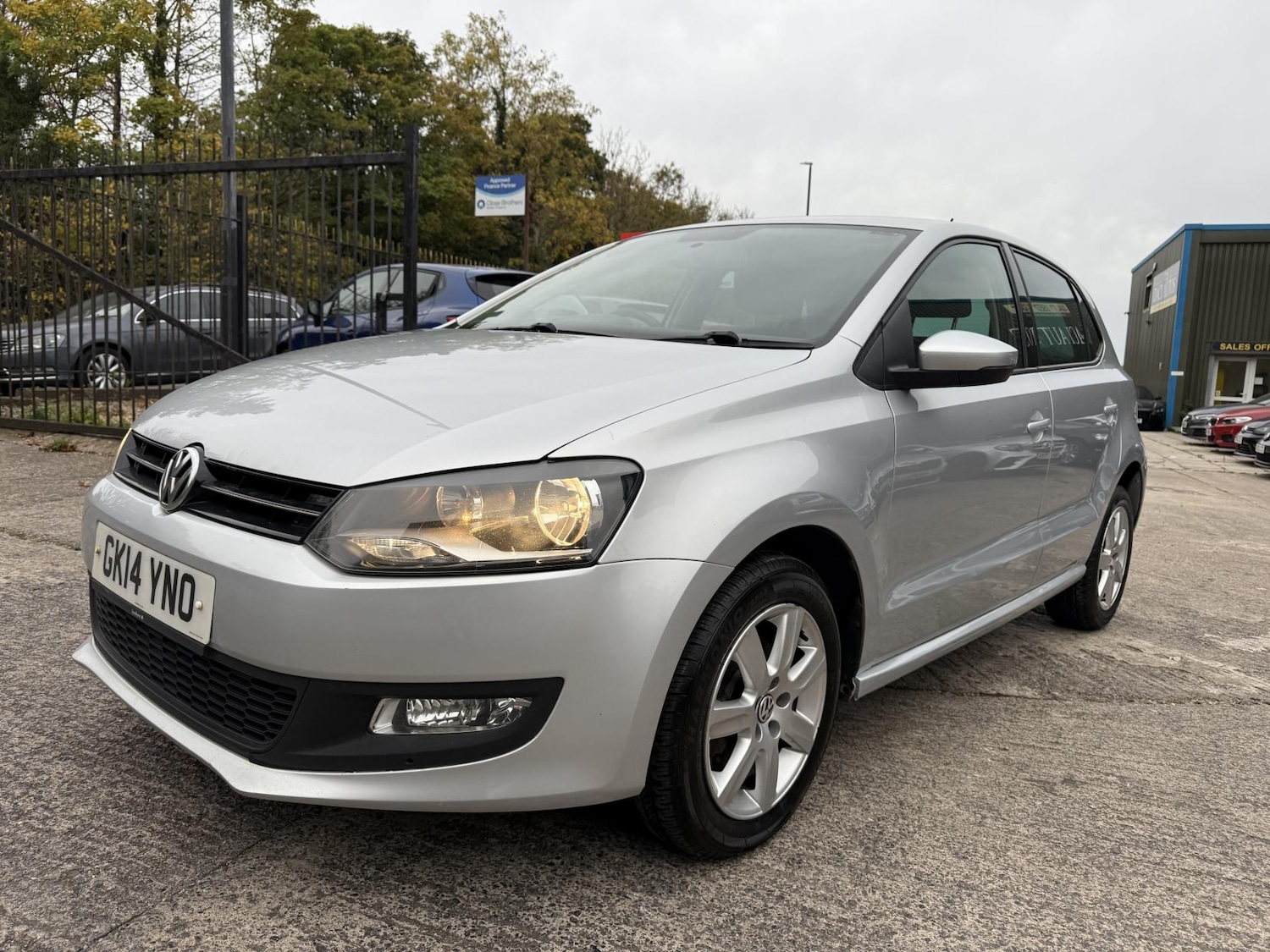 Used Volkswagen Polo 2014 for sale - 76312659: Photo 3