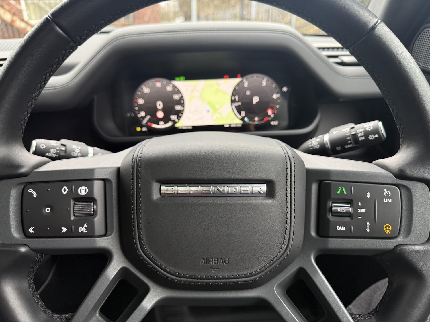 Used Land Rover Defender 110 2024 for sale - 76287393: Photo 14