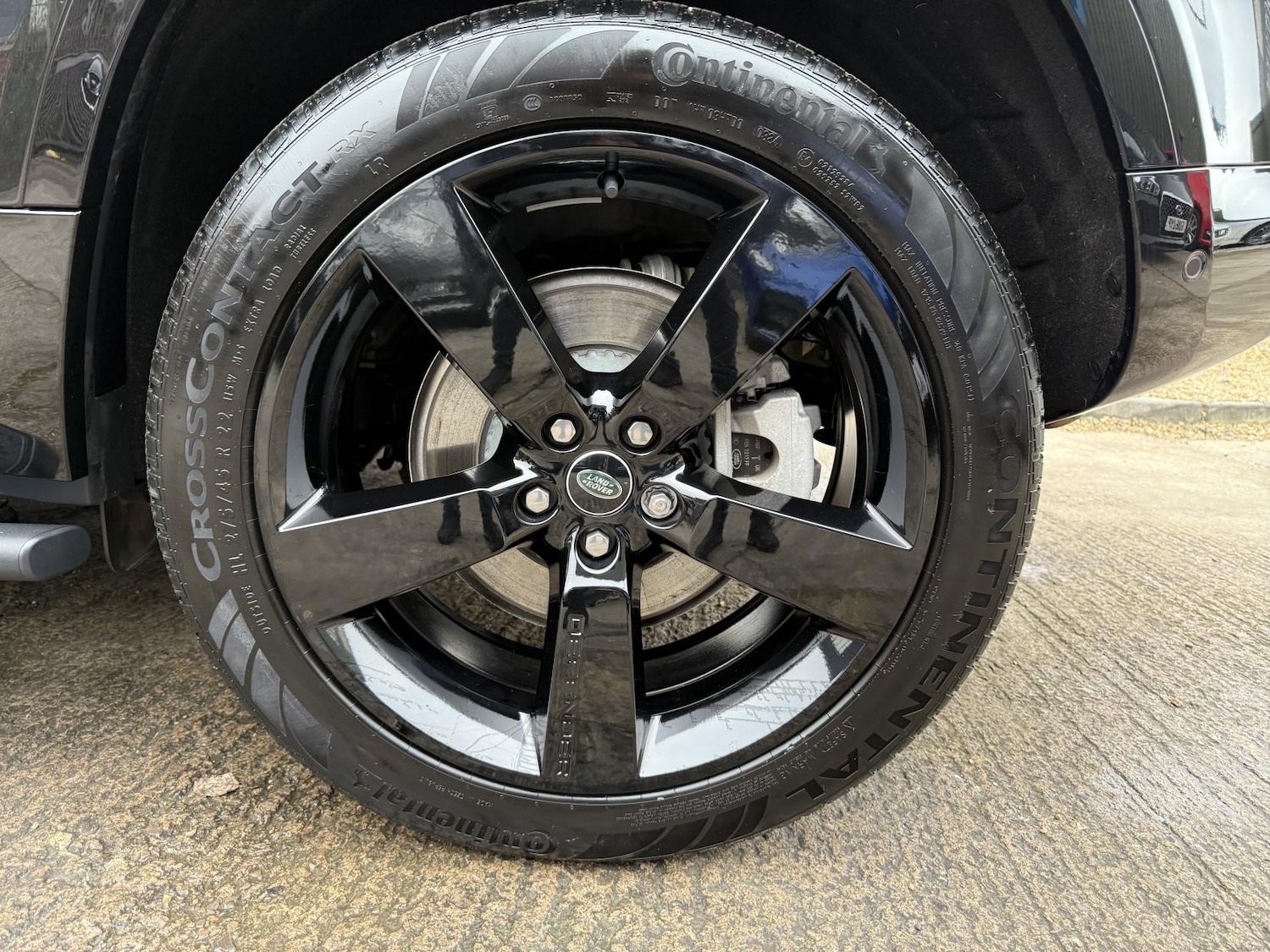 Used Land Rover Defender 110 2024 for sale - 76287393: Photo 31