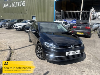 Used Volkswagen Golf 2019 for sale - 78329209: Photo