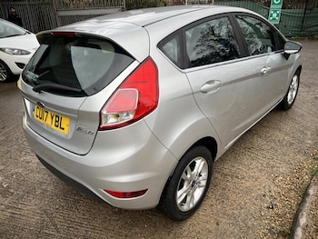 Used Ford Fiesta 2017 for sale - 76557326: Photo
