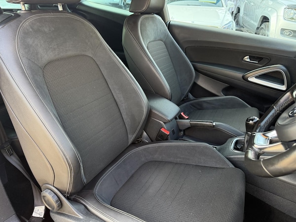 Used Volkswagen Scirocco 2016 for sale - 74559346: Photo 10