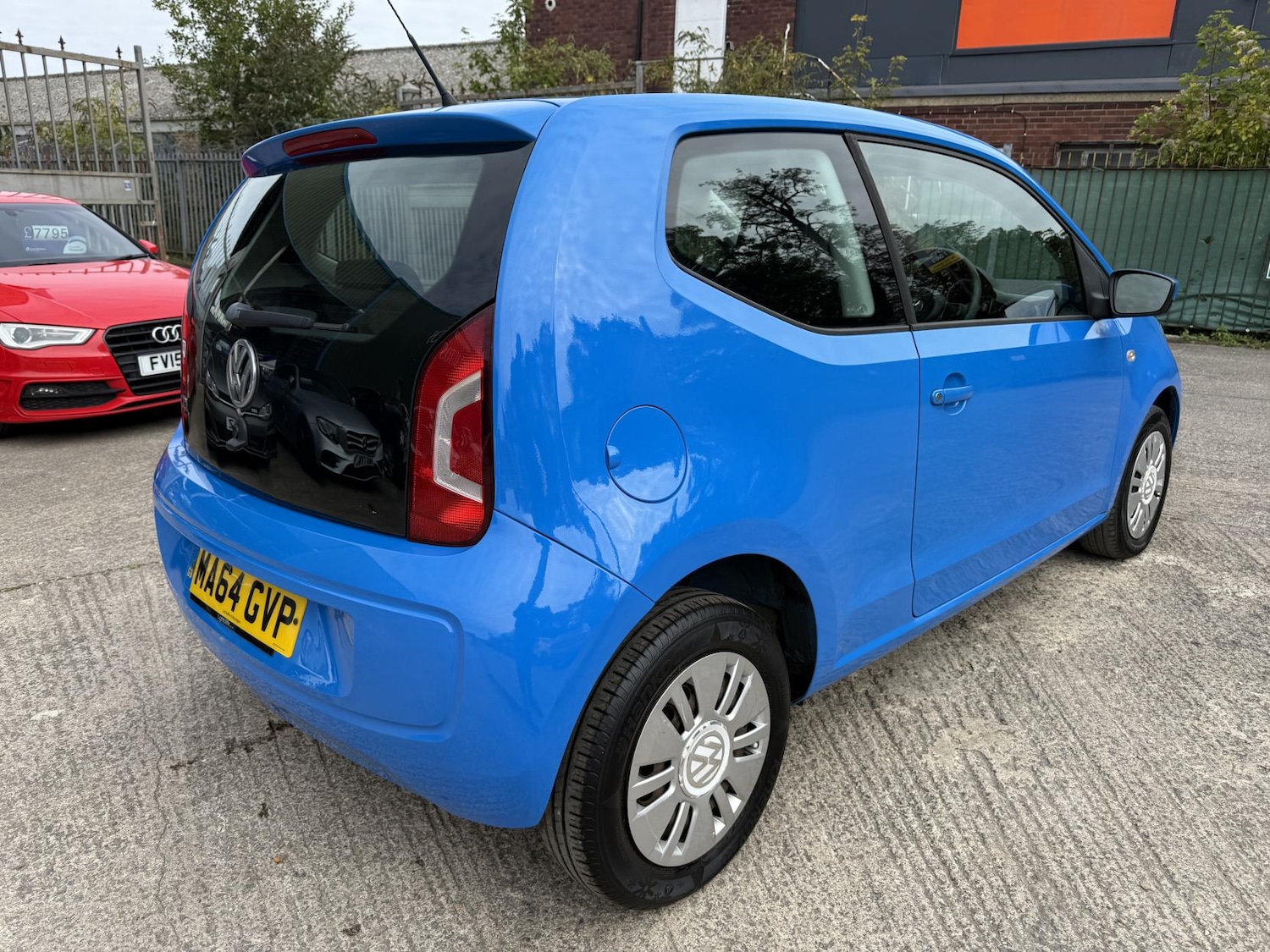 Used Volkswagen up! 2014 for sale - 76101458: Photo 7