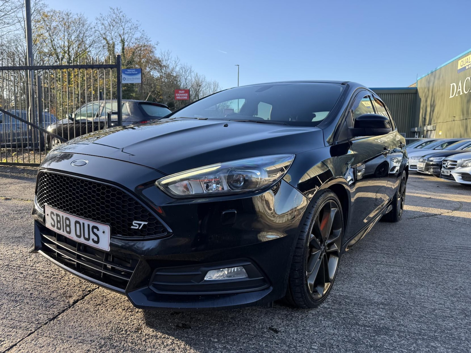 Used Ford Focus 2018 for sale - 76758208: Photo 3