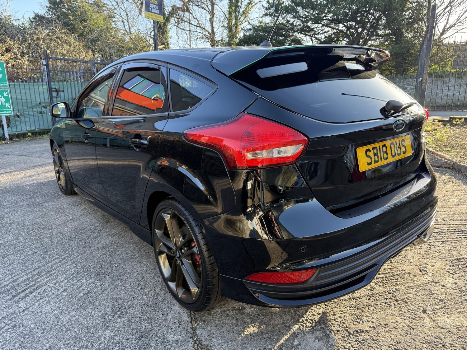 Used Ford Focus 2018 for sale - 76758208: Photo 5