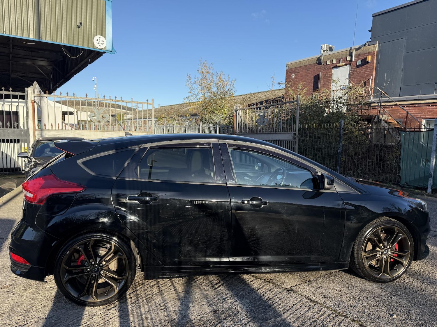 Used Ford Focus 2018 for sale - 76758208: Photo 8