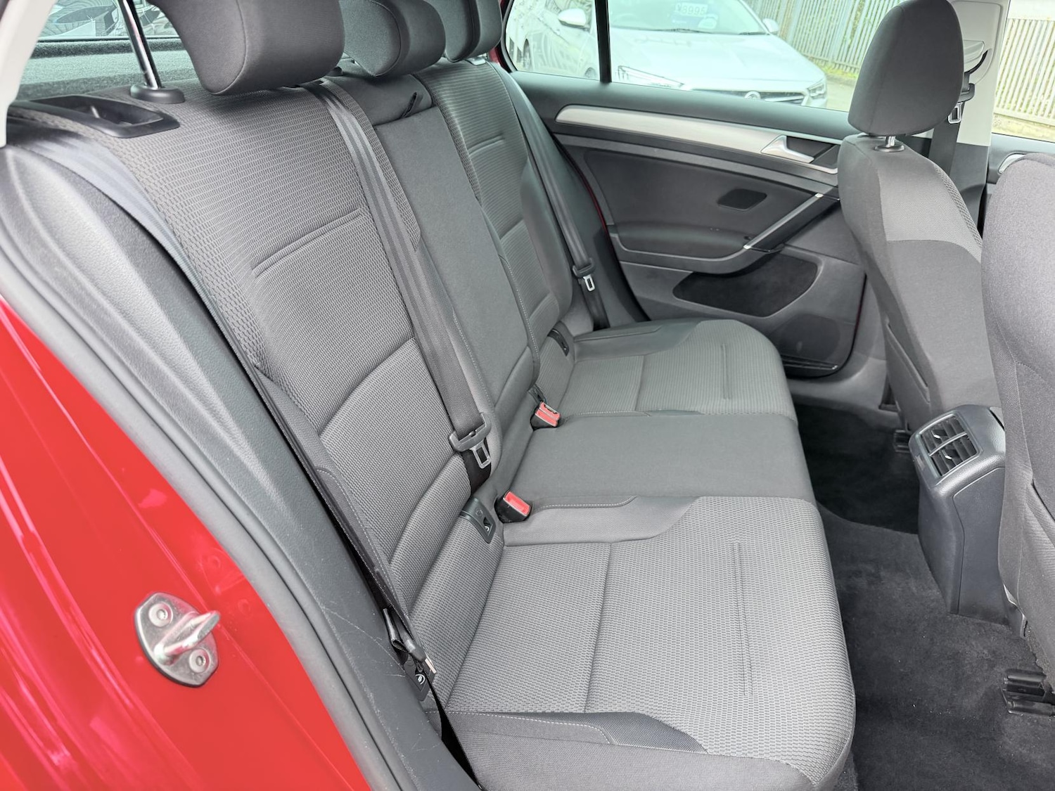 Used Volkswagen Golf 2015 for sale - 77665277: Photo 16