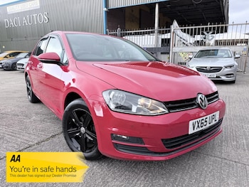 Used Volkswagen Golf 2015 for sale - 77665277: Photo