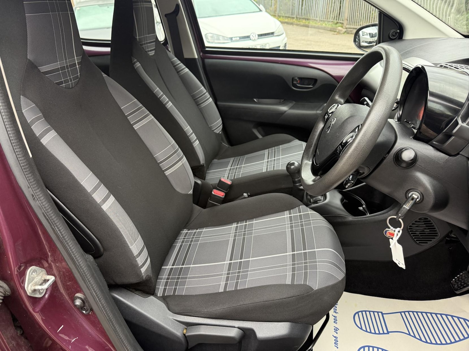 Used Peugeot 108 2017 for sale - 76494342: Photo 10