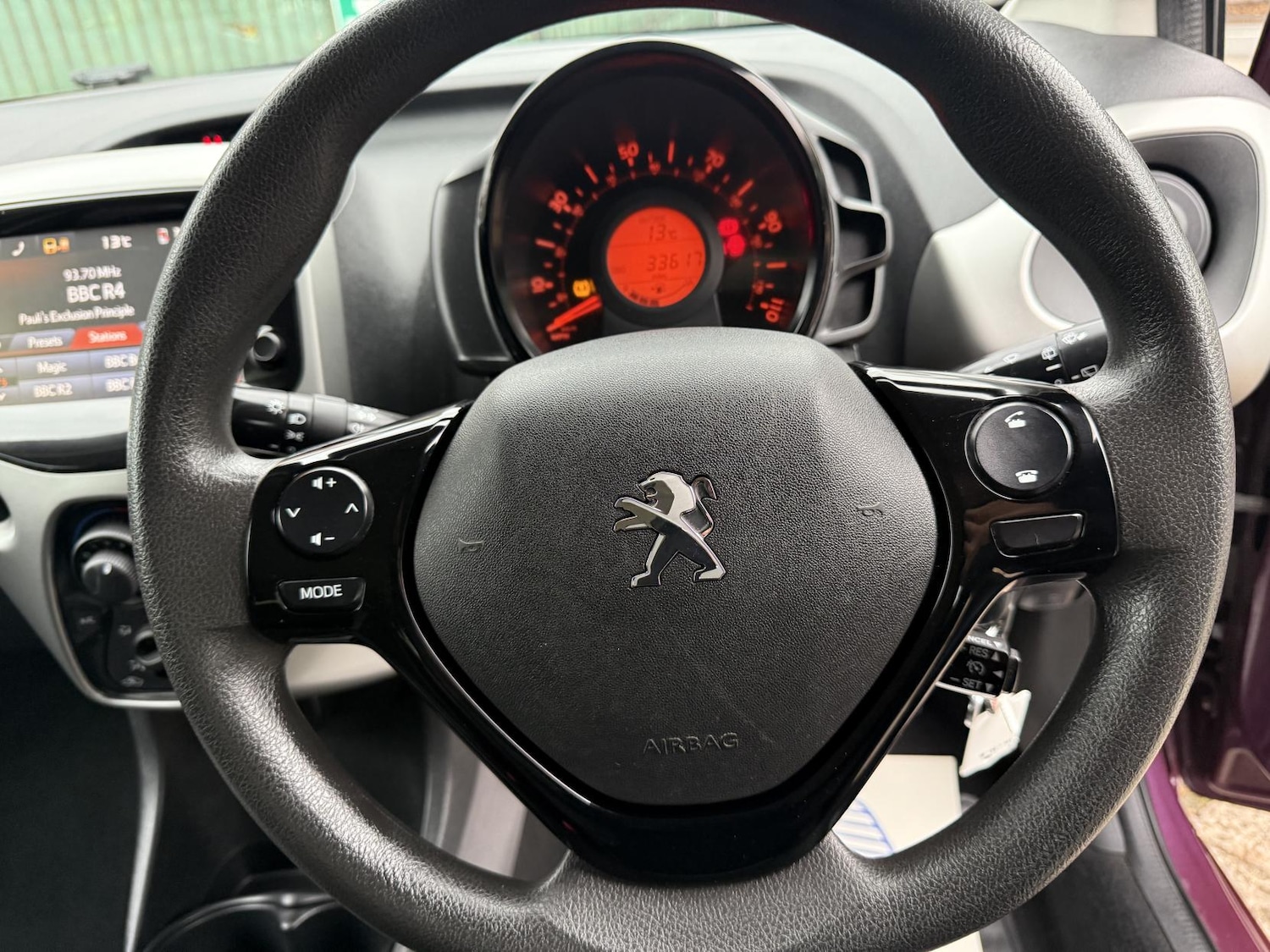 Used Peugeot 108 2017 for sale - 76494342: Photo 12